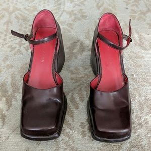 Mary Jane Blocked Heel